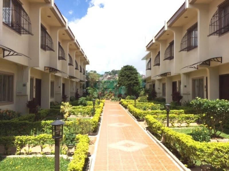 Baguio Holiday Villas Baguio City Exterior photo